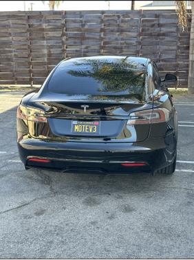 2022 Tesla Model S Long Range