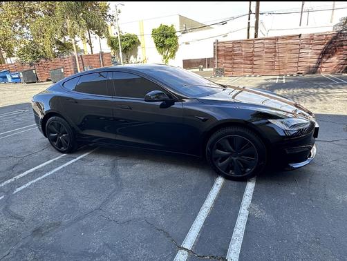 2022 Tesla Model S Long Range