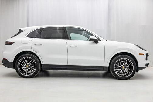 White 2021 Porsche Cayenne Cayenne