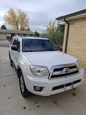 White 2008 Toyota 4Runner SR5
