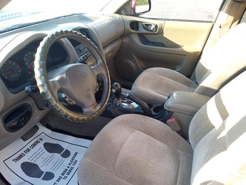 Red 2004 Hyundai SANTA FE GLS