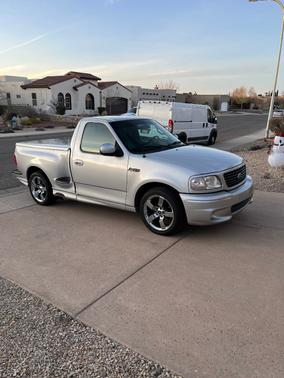 2001 Ford F-150 SVT Lightning Flareside