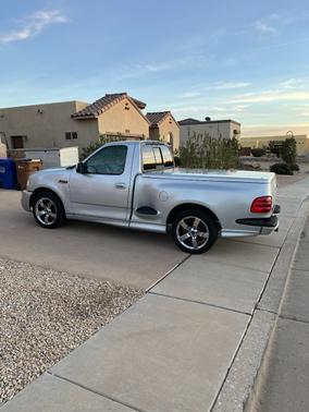 2001 Ford F-150 SVT Lightning Flareside