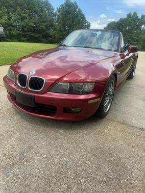 Red 2000 BMW Z3 2.8 Roadster