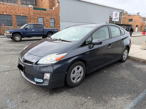 2010 Toyota Prius II