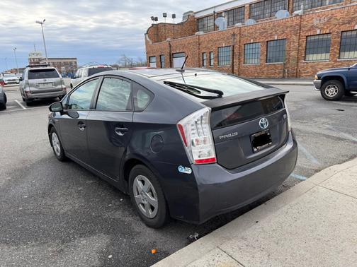 2010 Toyota Prius II