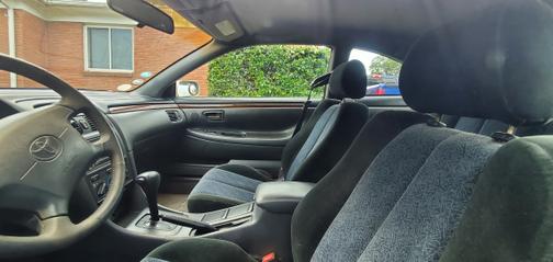 Photo 1 of 7 of 2000 Toyota Camry Solara SE V6