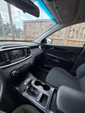 Gray 2020 Kia Sorento LX