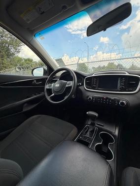 Gray 2020 Kia Sorento LX
