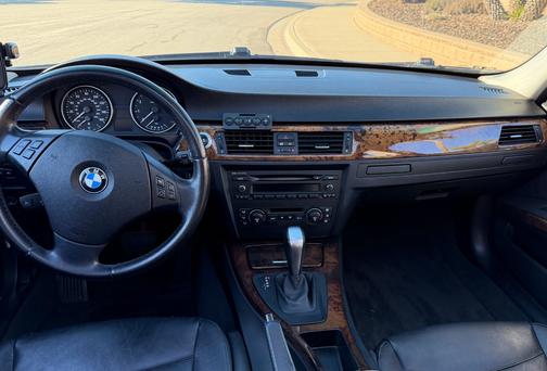 2006 BMW 325 i