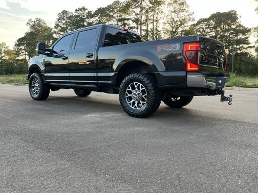 2022 Ford F-350 Lariat
