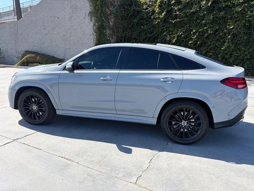 Gray 2025 Mercedes-Benz GLE 450 4MATIC