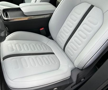 2023 Rivian R1S Launch Edition