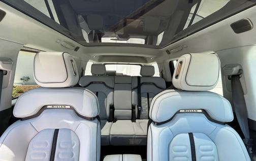 2023 Rivian R1S Launch Edition