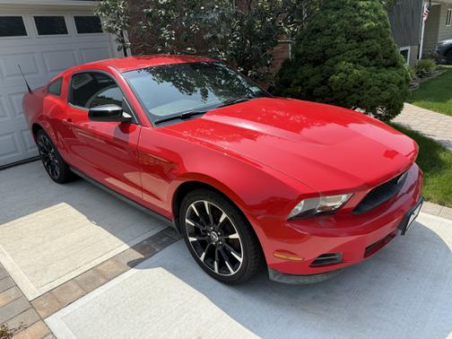 2011 Ford Mustang V6