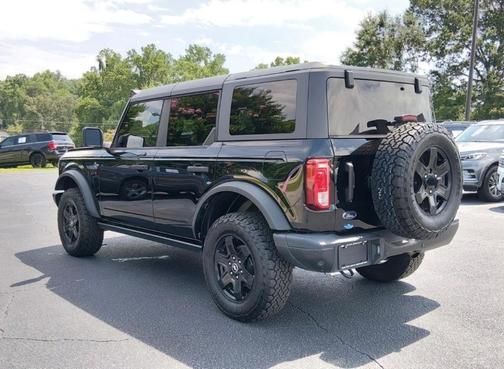 Black 2022 Ford Bronco Black Diamond