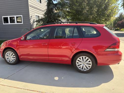 2013 Volkswagen Jetta SportWagen S
