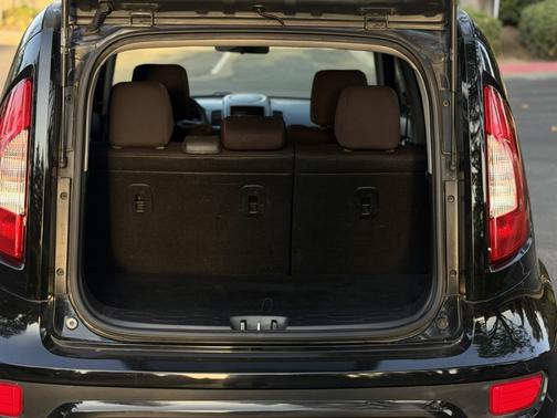 Black 2012 Kia Soul Base