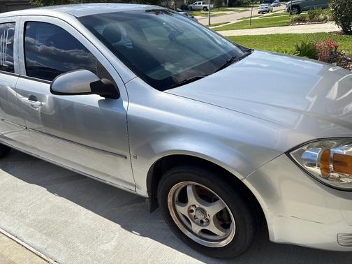 Silver 2009 Chevrolet Cobalt LT
