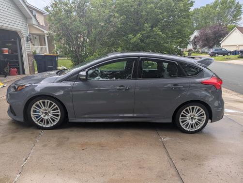 2016 Ford Focus RS Base