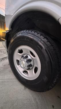 2017 Chevrolet Express 3500 LT