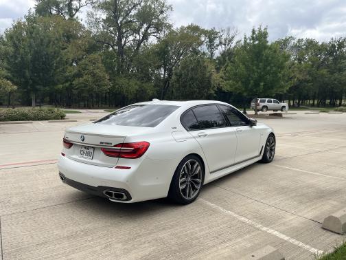 2018 BMW M760 i xDrive