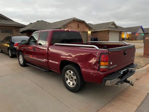 Photo 2 of 6 of 2006 GMC Sierra 1500 SLE Extended Cab