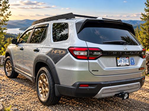 Silver 2024 Honda Pilot TrailSport