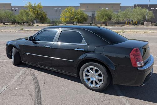2010 Chrysler 300C Hemi