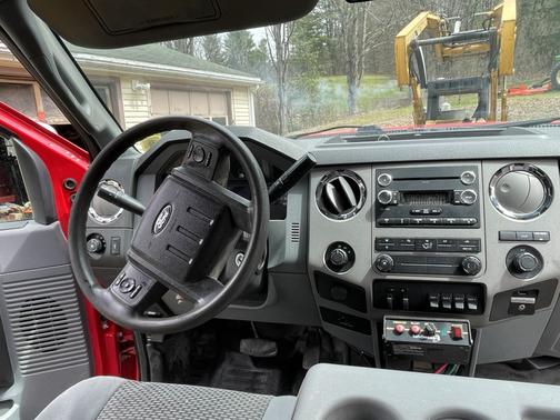 Red 2016 Ford F-350 XL