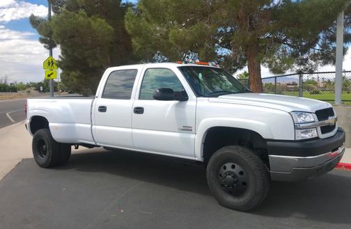 2004 Chevrolet Silverado 3500 Crew Cab