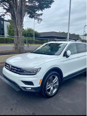 2019 Volkswagen Tiguan 2.0T SEL Premium