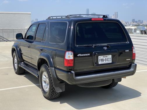 2002 Toyota 4Runner SR5