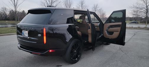 2023 Land Rover Range Rover Autobiography LWB