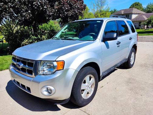 Silver 2012 Ford Escape XLT