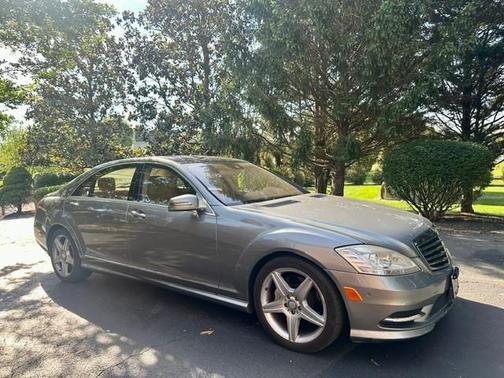 Gray 2010 Mercedes-Benz S-Class S 550