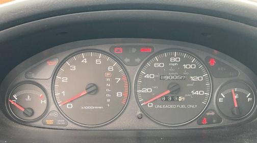 Silver 2000 Acura Integra LS