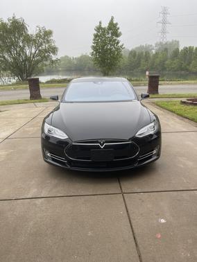 2016 Tesla Model S P90D