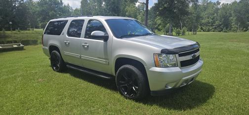 2011 Chevrolet Suburban 1500 LS