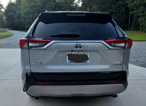 Silver 2024 Toyota RAV4 Hybrid XSE