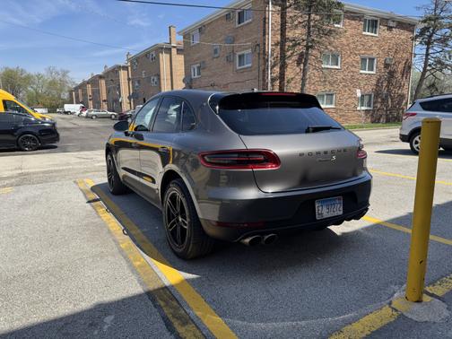 2016 Porsche Macan S