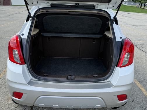 White 2016 Buick Encore Leather