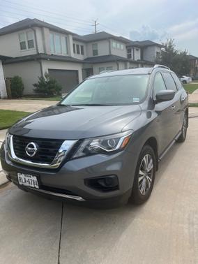 2018 Nissan Pathfinder S