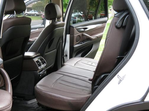 White 2015 BMW X5 xDrive35i