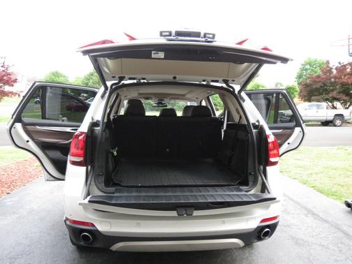 White 2015 BMW X5 xDrive35i