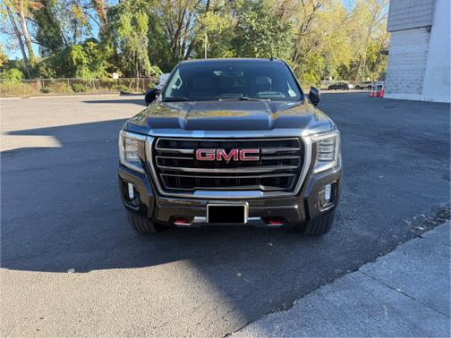 2021 GMC Yukon XL AT4