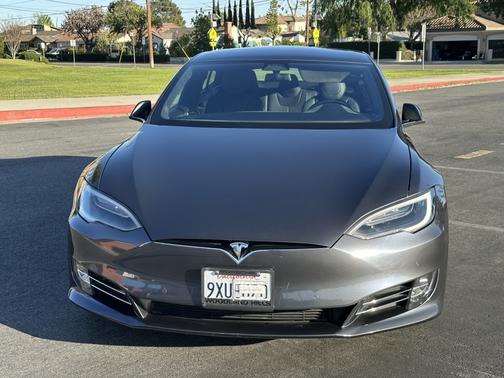 Gray 2017 Tesla Model S 75D