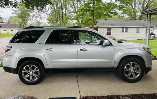 2015 GMC Acadia SLT-1