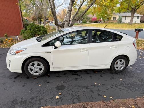 2010 Toyota Prius IV