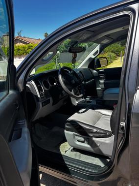 Gray 2011 Toyota Tundra Grade